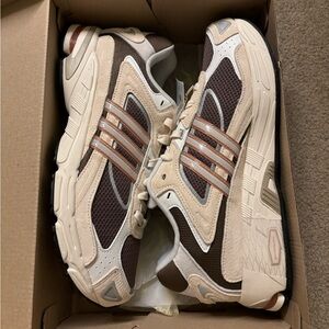Adidas Response CL Wonder White Earth Strata